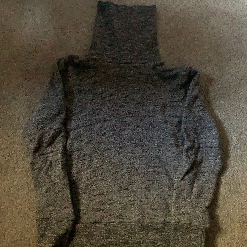 Women’s sweater